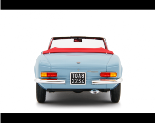 Fiat 124 Sport Spider AS (1438 cc.) 1968 Blu chiaro Laudoracing 1:18 Resinemodell (Türen, Motorhaube... nicht zu öffnen!)